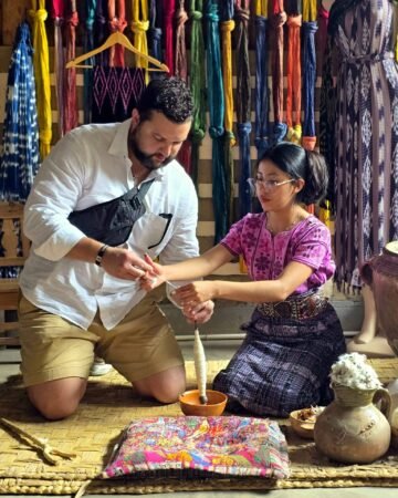 DESDE PANAJACHEL: VISITA VARIOS PUEBLOS DE ATITLÁN EN LANCHA